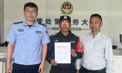 69df681fe813419b99d33ceabddc7f48